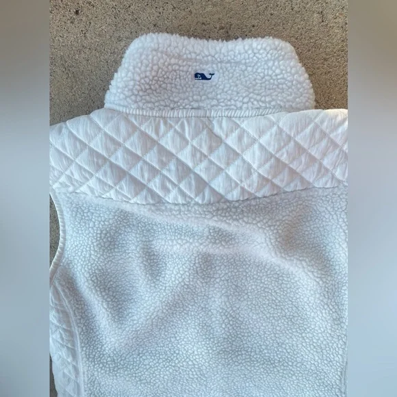 Vineyard vines white Sherpa Fleece Vest Size XSmall - Picture 5 of 5